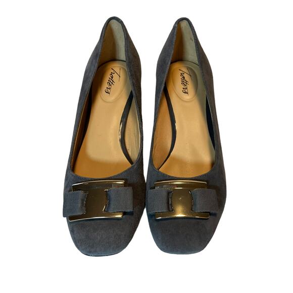 Trotters Louise Gray Suede Gold Bow Round Toe Chunky Heel 7m - Picture 3 of 10